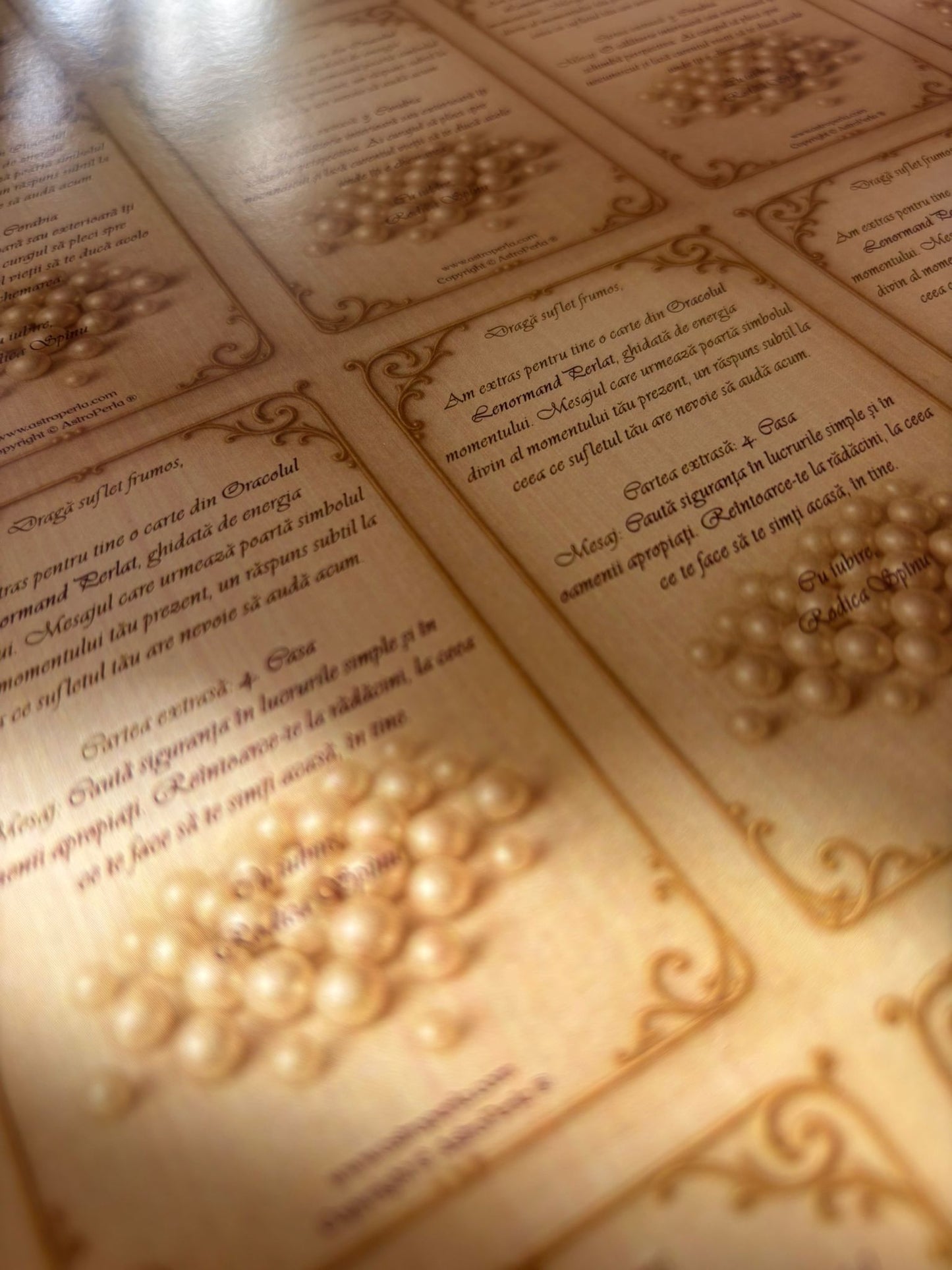 Oracolul Lenormand Perlat